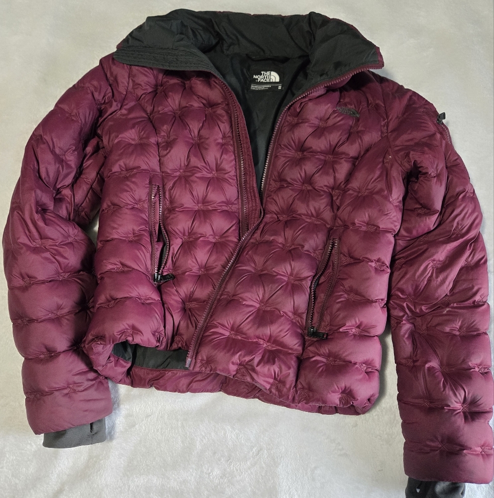 The North Face Burgundy Quilted Jacket Size M